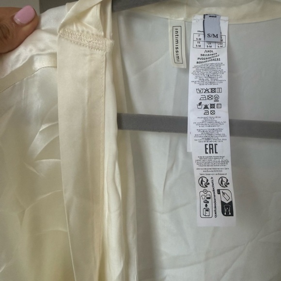 Intimissimi Cream Lace-Trimmed Robe size S/M - Picture 10 of 14